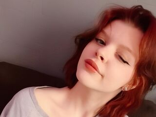 cam girl live webcam video KiraCurt