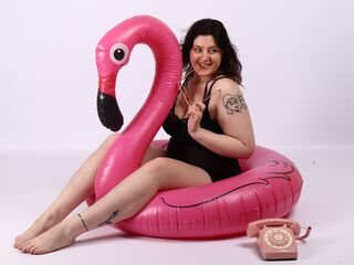 chat live cam KiraKovall