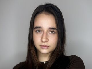 chat with cam KristanKhiev