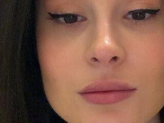 hot livecam KrystinTuchman