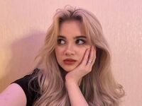 jasmin LatoyiaCanpos