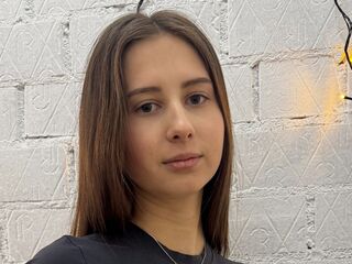 hardcore show LaurynTinkle