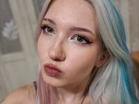naughty camgirl masturbating with dildo LayneCline