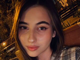 hot videochat LeiaFrost