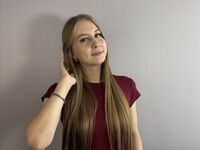 fingering camslut LeolaHunkins