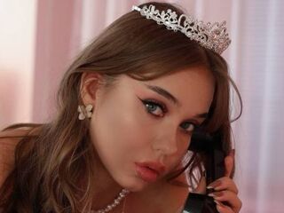 nude camgirl photo LeonardaYudell