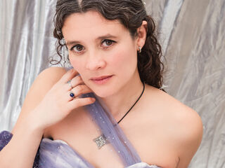 cam slut chat room LiaConstatine