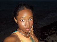 camwhore masturbating LilithAnnabell