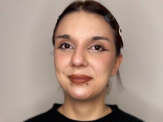 hot strip tease webcam LoniFessel