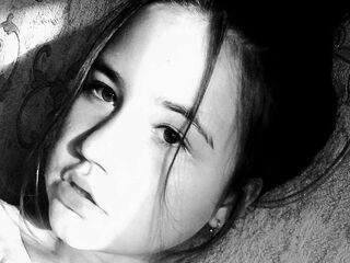 hot webcam slut LoriFlox
