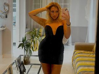 sexy webcamgirl pic LunaVeller