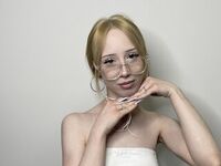 live free chat MaisieCherrin