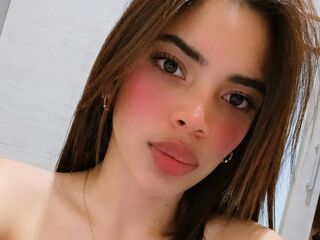 nude camgirl pic MeliCarson