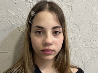 naked camgirl picture MiaChoo