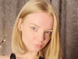 fingering camgirl MoiraBaumgartel
