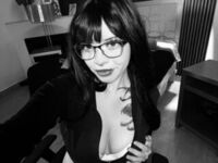 camgirl fingering pussy NathashaHotson