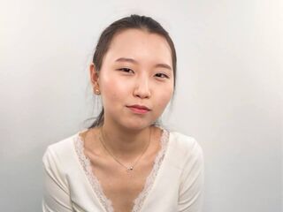 chat with cam NellaBiggard