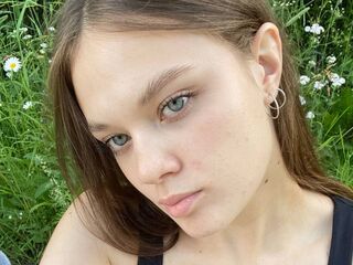 cam girl masturbating with dildo NoeliaMeara