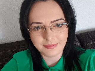 camslut masturbating Pansela