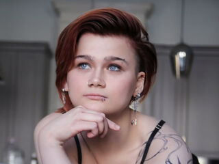 chatroom web cam PeachAveline