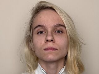 shower livecam PoulaShade