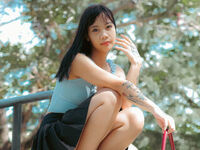 naked camgirl masturbating with dildo RheaRose