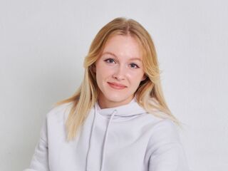 sex web cam chat room RhonaBrechtel