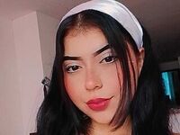 camwhore spreading pussy SalomeKio