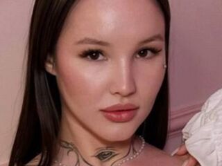 cam girl masturbating with vibrator SashaLiss