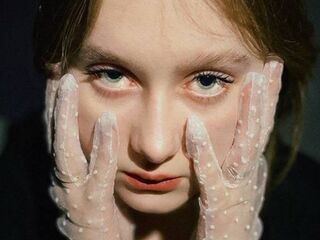 hot cam girl masturbating with vibrator SheryKozlowski