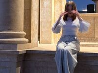 naughty camgirl fingering pussy SonaQuinley