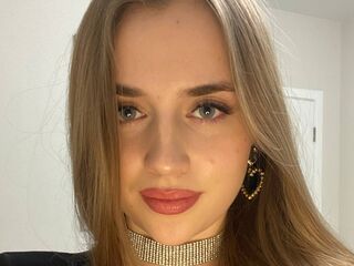 camslut topless SonyMiller