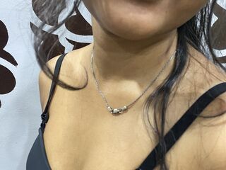 naked camgirl TaraPatel