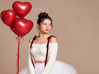 shaved pussy cam TomikaHocket