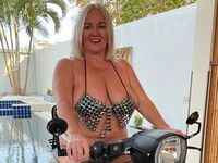 livecam video TrishLabone