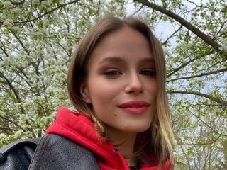 webcam babe chat room VeronaBrucker