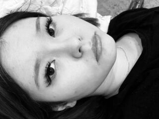 free webcam chat room ViolaTilman