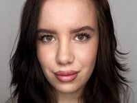 camgirl masturbating with sextoy WillenaNavar