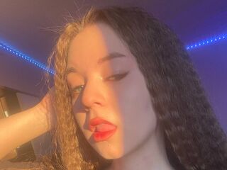 camgirl shaving pussy ZofiaRambousek